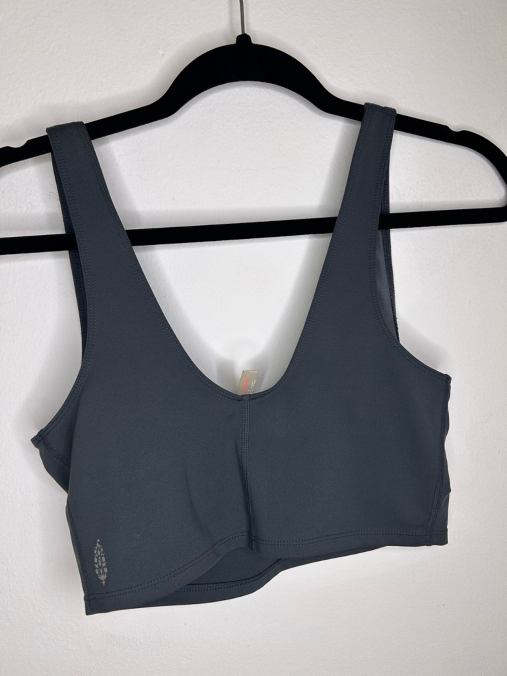 Free People FP Movement Logo Front Slit Sports Bra size small - Picture 5 of 8